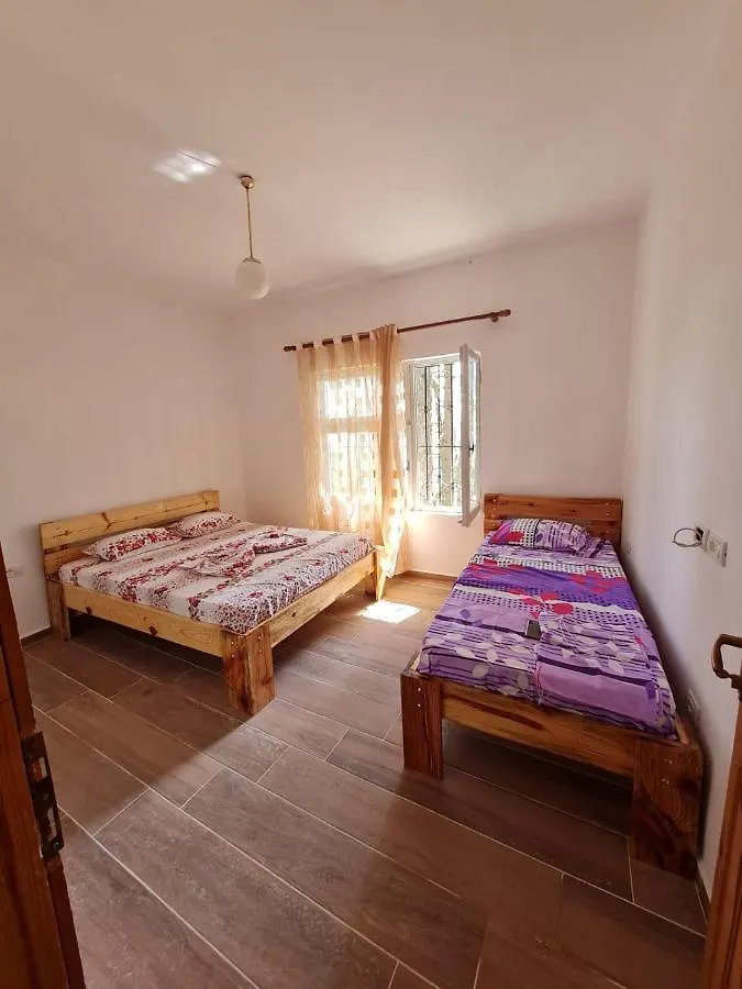 Сasa de vacaciones Villa Bujtinat Skenderi Gjinar 2 Albania